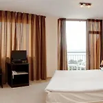 Vemara Club And - Free Parking And Free Access 3* Obzor