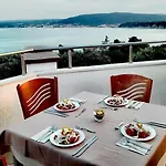 Vemara Club And - Free Parking And Free Access 3*