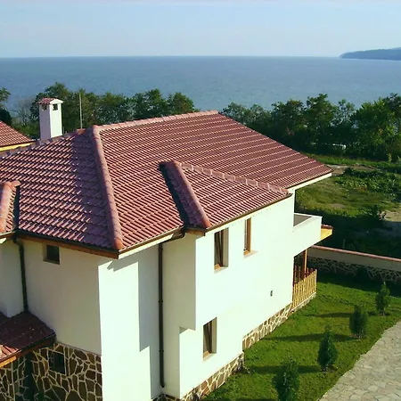 Hotel Vemara Club And - Free Parking And Free Access Obzor