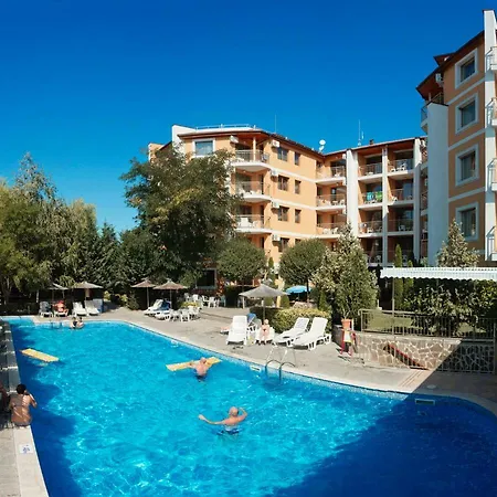 Hotel Vemara Club And - Free Parking And Free Access