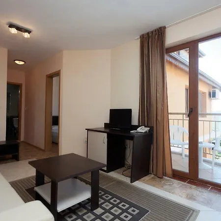 Hotel Vemara Club And - Free Parking And Free Access Obzor