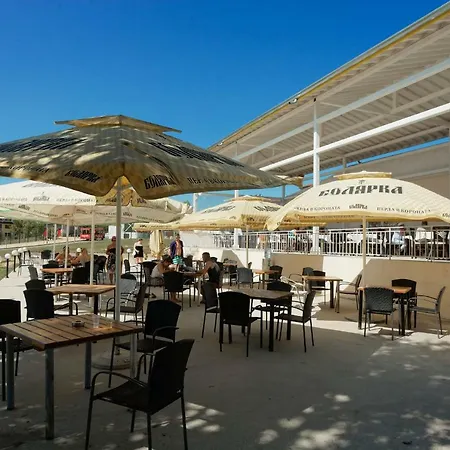 Vemara Club And - Free Parking And Free Access Hotel Obzor