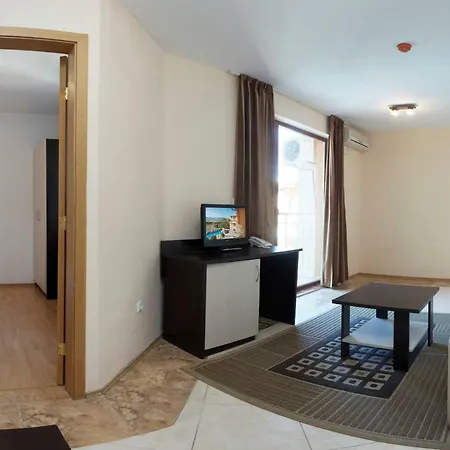 Hotel Vemara Club And - Free Parking And Free Access Obzor