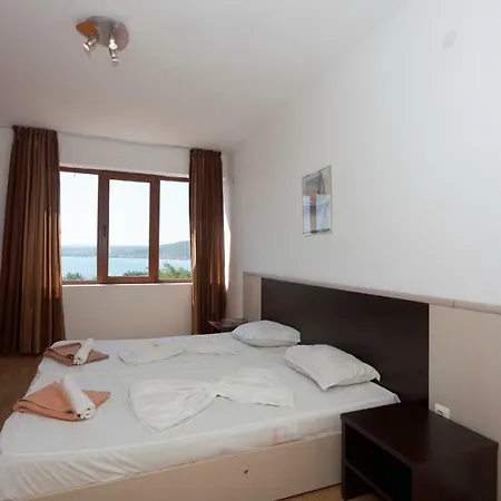 Hotel Vemara Club And - Free Parking And Free Access