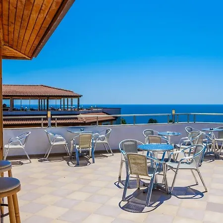 Vemara Club And - Free Parking And Free Access 3* Obzor