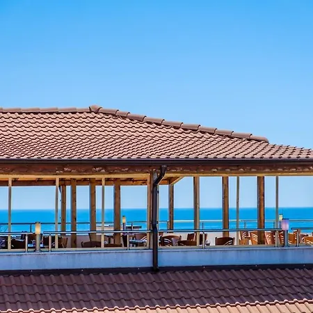 Vemara Club And - Free Parking And Free Access 3*