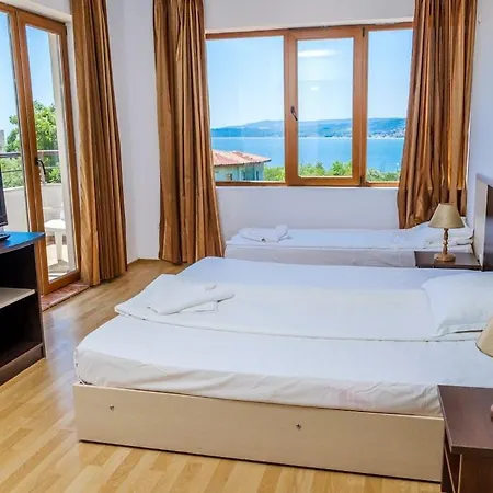 Vemara Club And - Free Parking And Free Access 3* Obzor